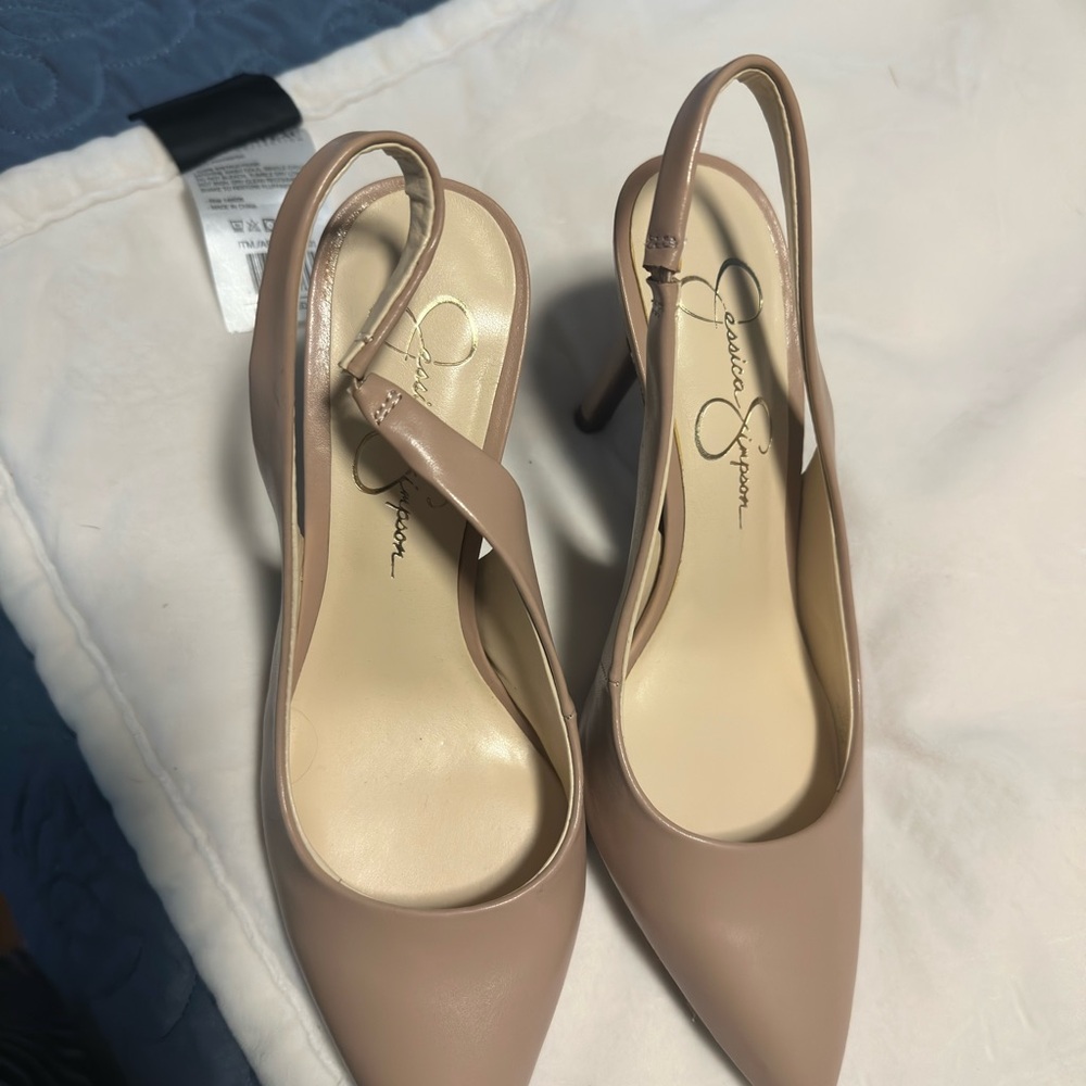 Jessica Simpson Women's Nude Heels